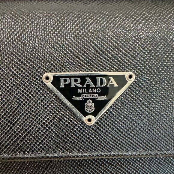 NEW PRADA Saffiano Leather Trifold Wallet - Picture 7 of 16